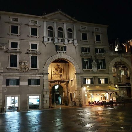 Casa Francesco Di Luca & Paola Appartement Verona Buitenkant foto